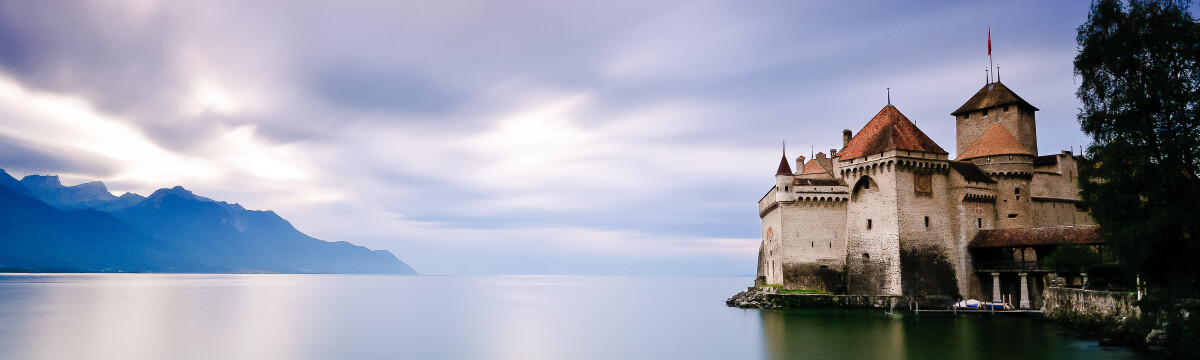 Here's my most advanced long exposure shot made with the help of  ND (3.2) filter (which in fact is more 4.2 density but it's not that important). The exposure here took 2,5 minutes. As before, I had to perform the setup without the filter, then go manual and put it on, press the trigger and... wait.

The iPhone for that is great since my remote trigger is a simple one with no internal countdown. I setup the countdown on the iphone clock, then shoot and listen to some music.

While shooting this castle I was litening to <a href="http://www.youtube.com/watch?v=eABVwEgzIss">Amon Amarth "Twilight of the Thunder God"</a> you may want to give it a try :o)